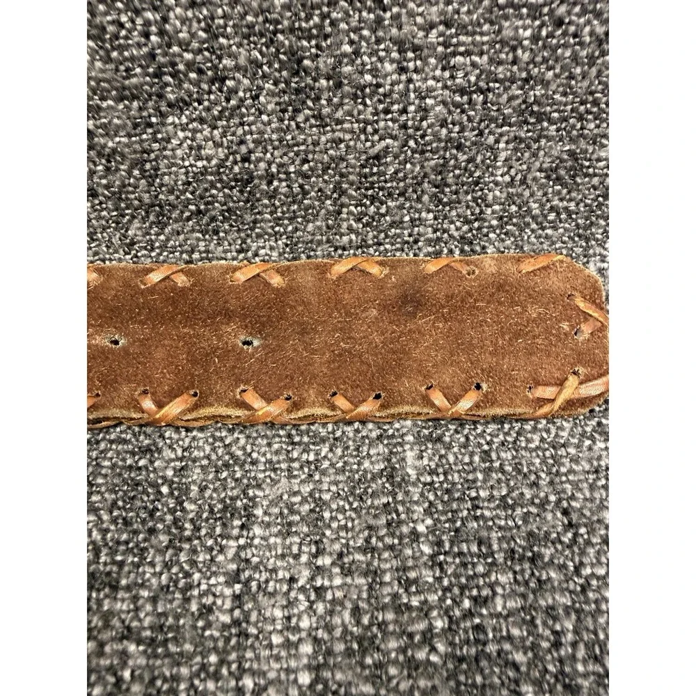 Vintage 1970s Handmade Mexico Tooled Leather Boho Western Belt
